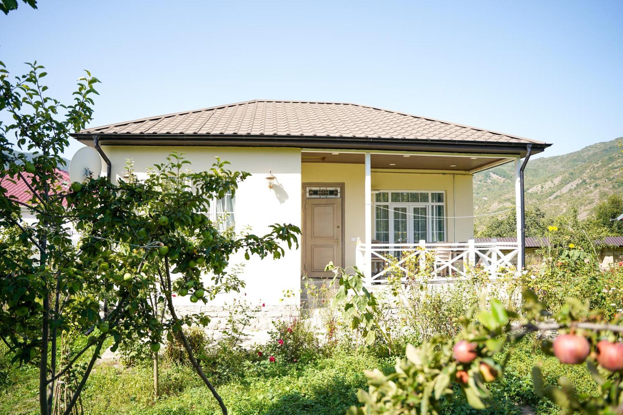 Abbasov'S Guest House-In Lahij Lahic المظهر الخارجي الصورة