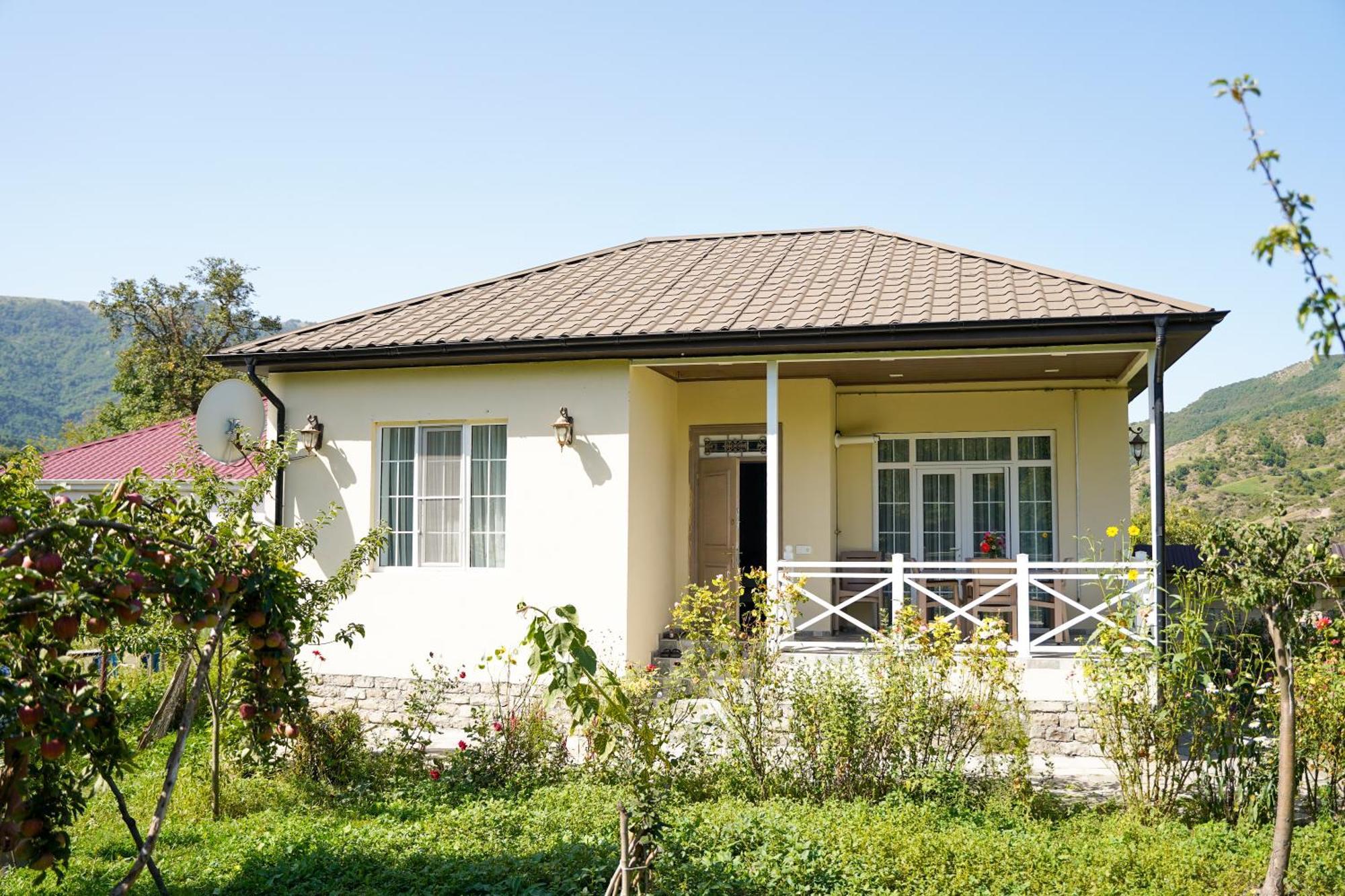 Abbasov'S Guest House-In Lahij Lahic المظهر الخارجي الصورة